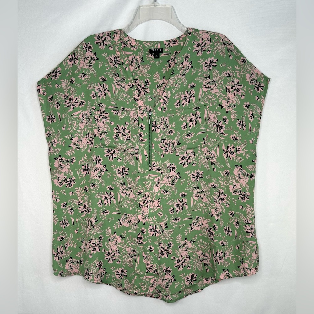 Torrid Georgette Green Floral Dolman Sleeves Zip Front Pockets Cottagecore Sz 1X - Picture 3 of 7